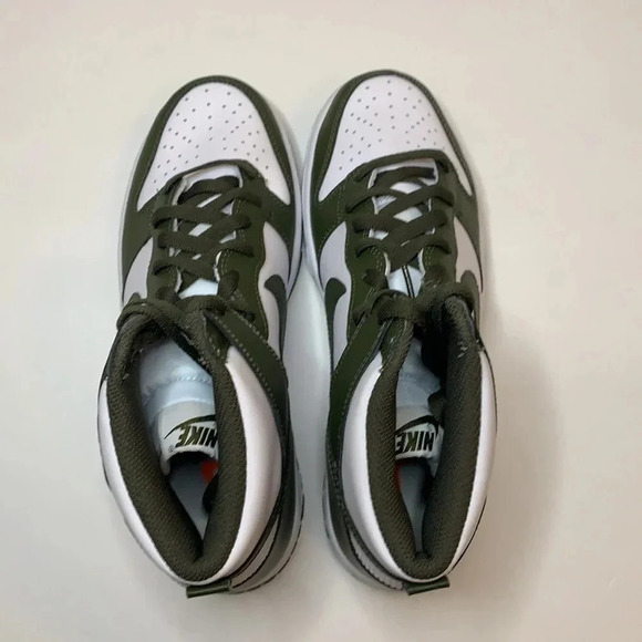 Nike Dunk High Sneakers Cargo Khaki Sneakers Size 9.5 New - Picture 5 of 11